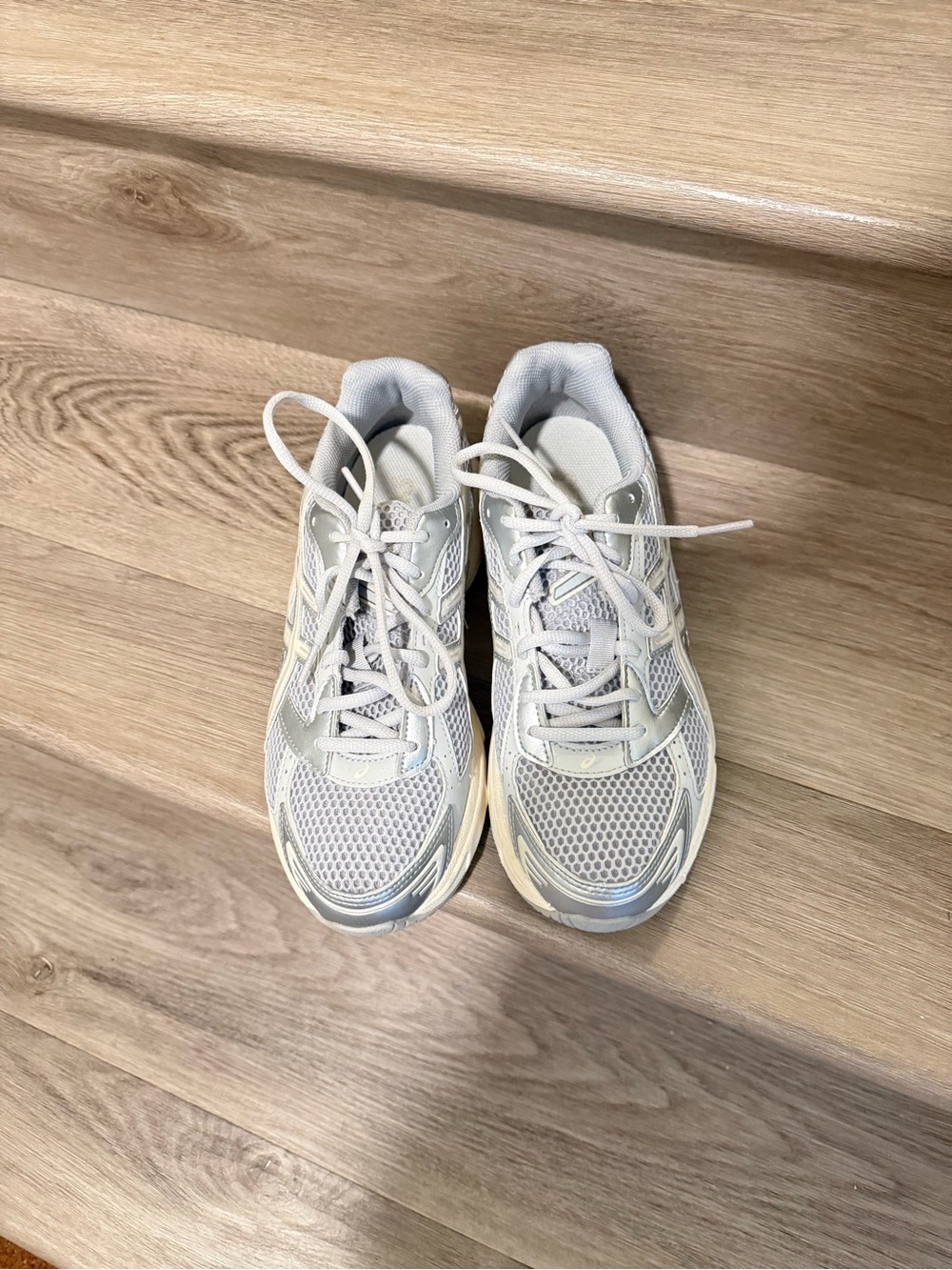 Asics White and Silver Women's Mesh Lace-Up Sneakers